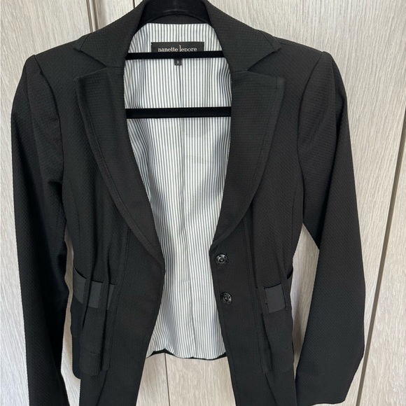 Nanette Lepore Blazer Jacket in Size 0 - Picture 2 of 7